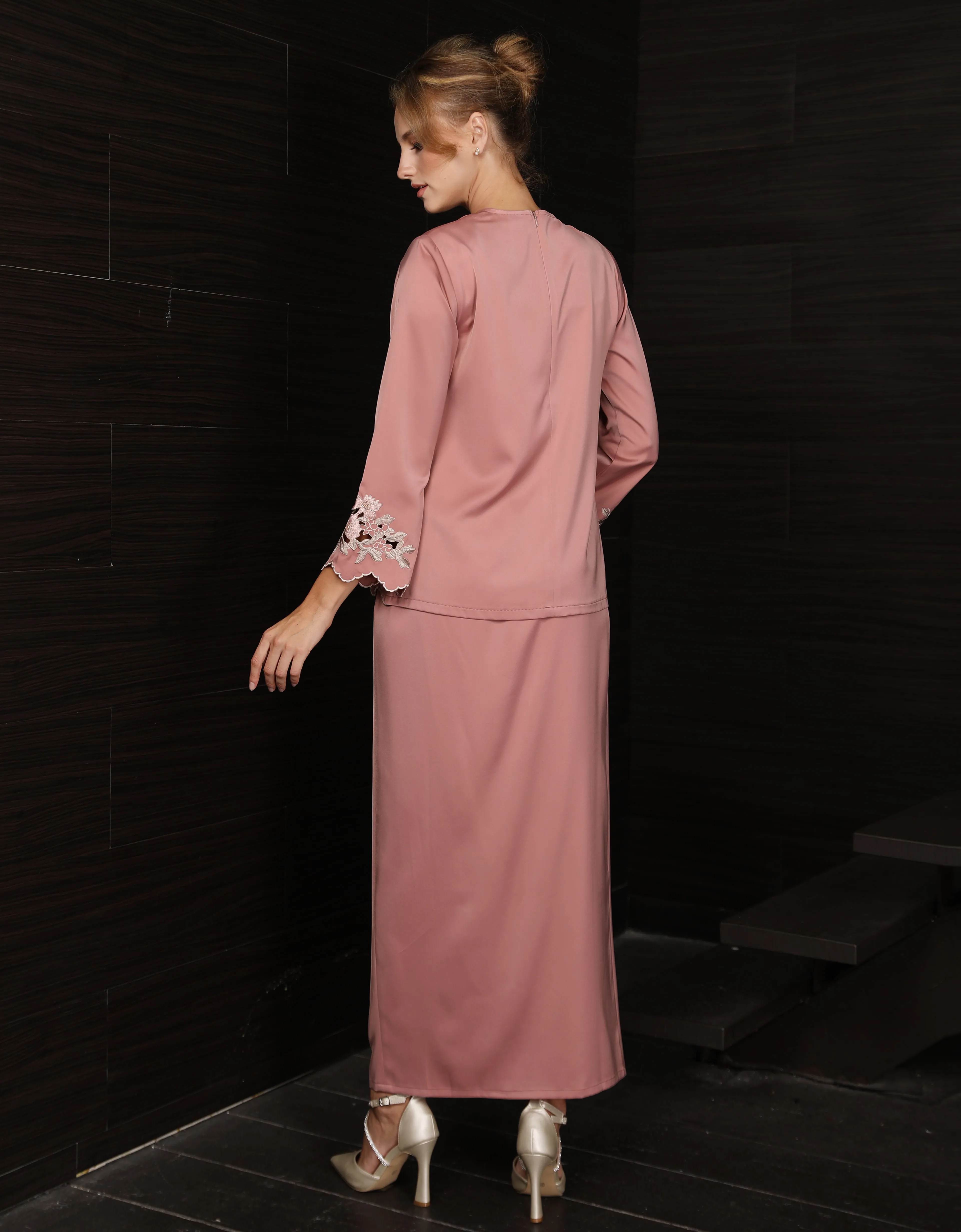 BAJU KURUNG KEDAH AIVEE (ROSE PEACH)