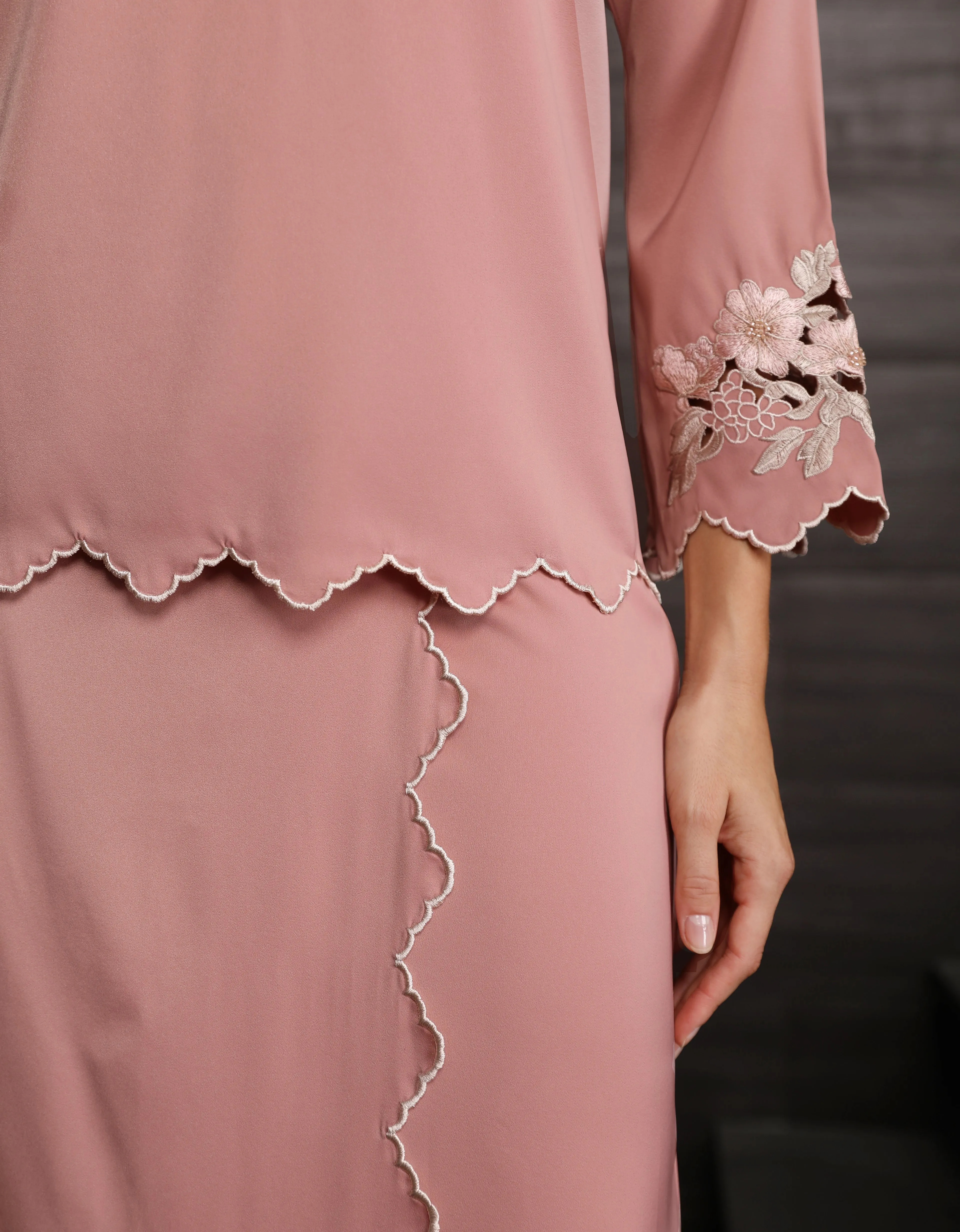 BAJU KURUNG KEDAH AIVEE (ROSE PEACH)