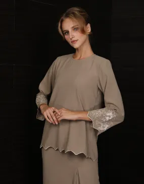 BAJU KURUNG KEDAH CHALINA (COFFEE)