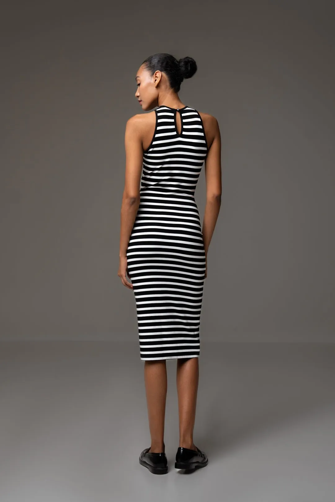 BLACK AND WHITE STRIPE MIDI DRESS