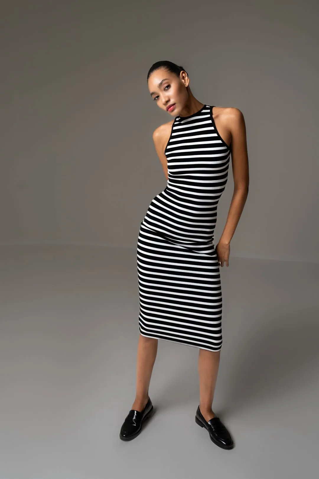 BLACK AND WHITE STRIPE MIDI DRESS