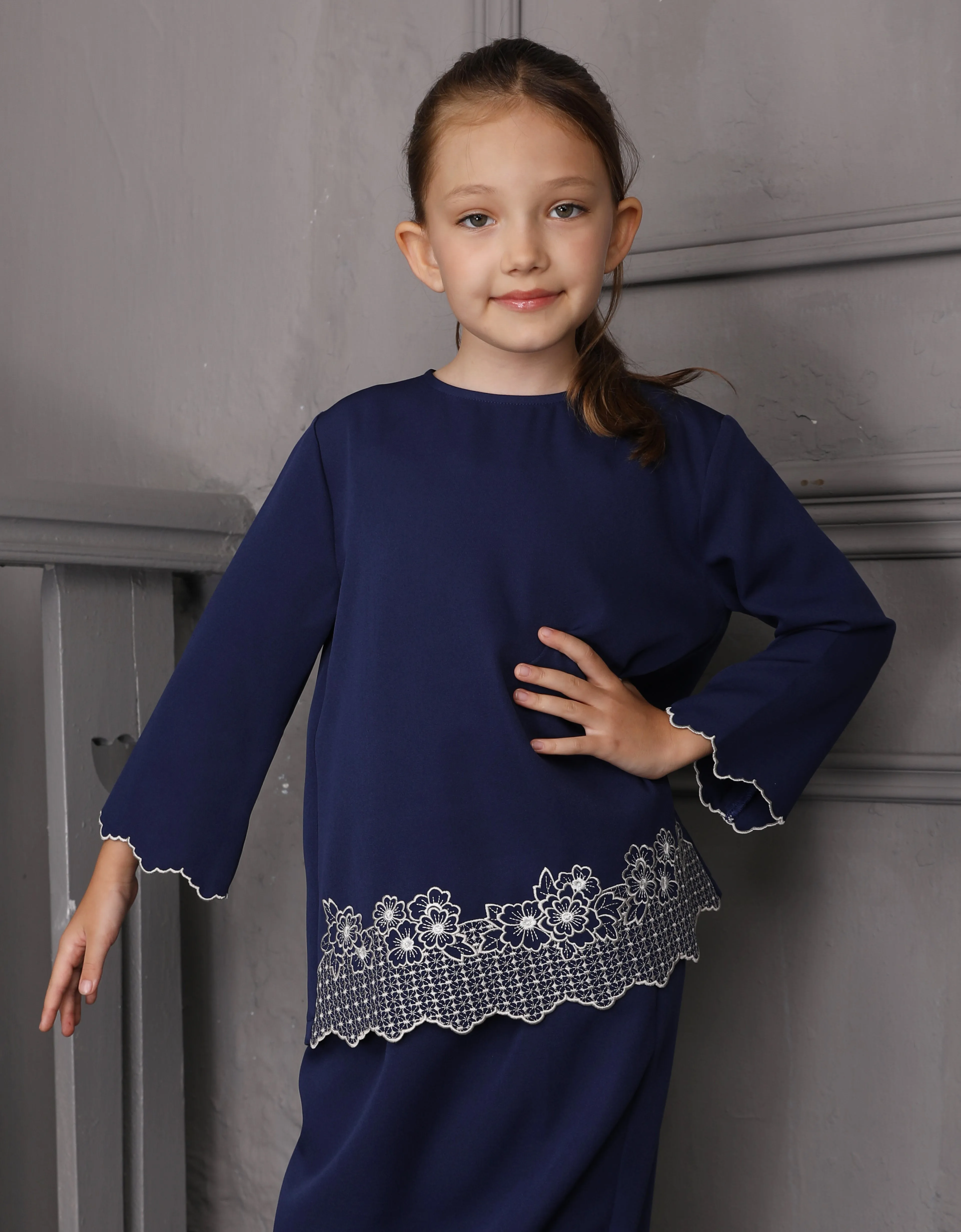 KIDS BAJU KURUNG KEDAH AGNES (NAVY BLUE)