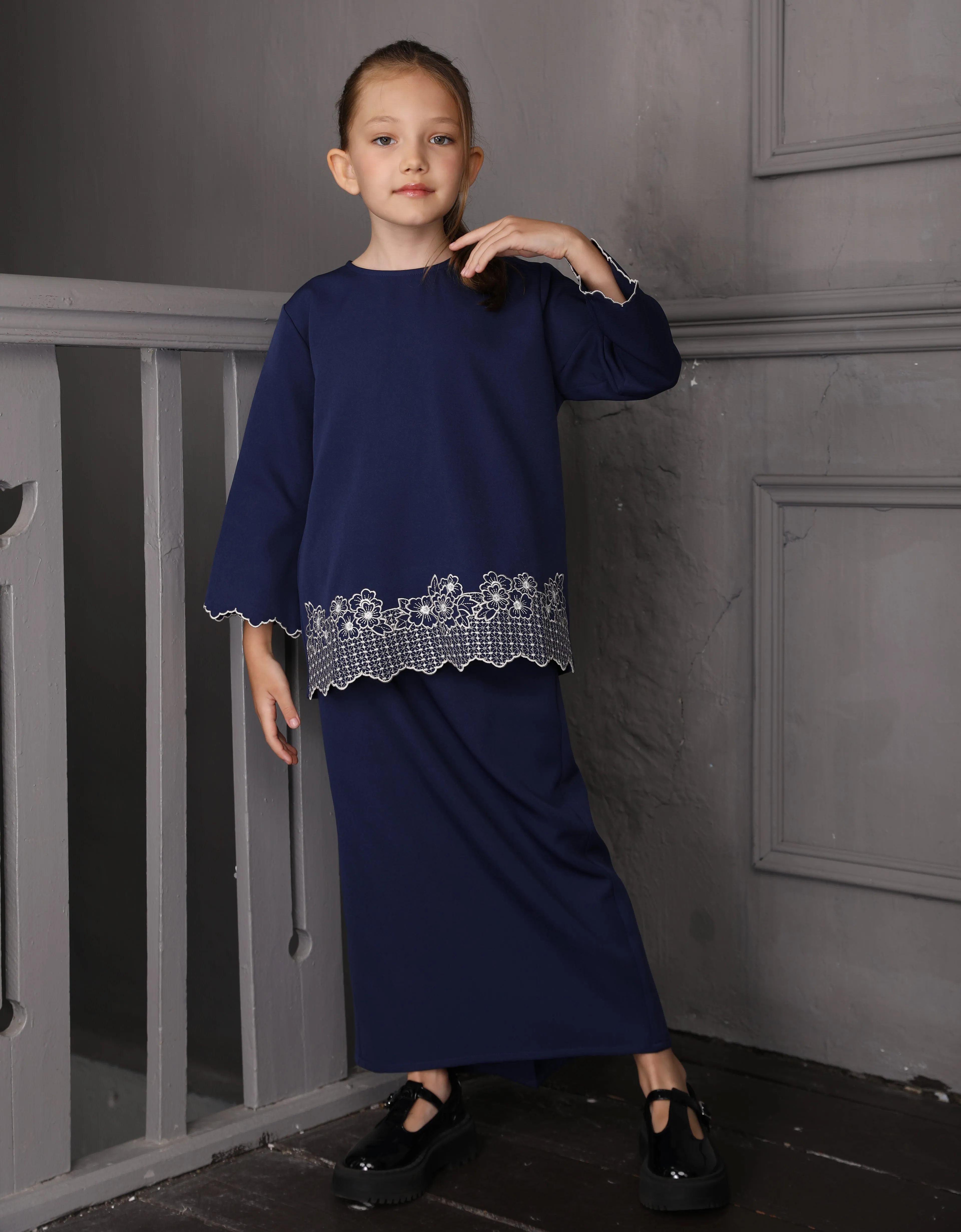KIDS BAJU KURUNG KEDAH AGNES (NAVY BLUE)