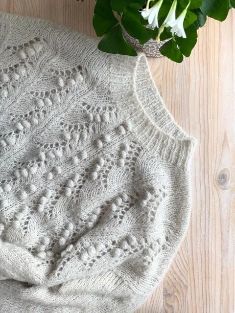 Kit de Tricot - Chandail Poinsettia par Marie-Christine Levesque en Nueva