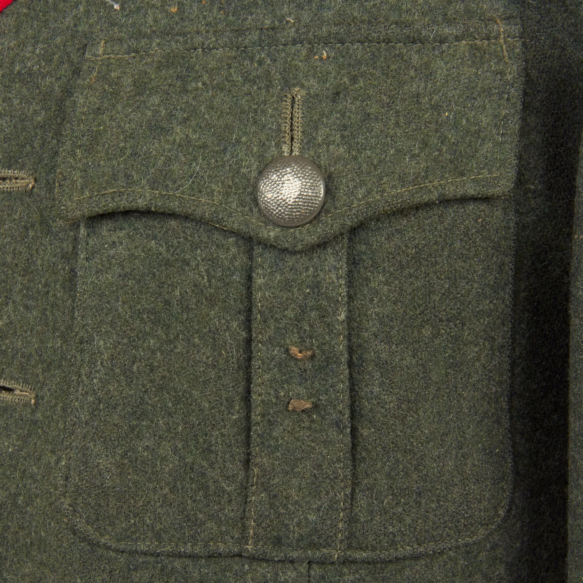 Original German WWII Early Heer Artillery Reserve Hauptmann Officer's M36 Field Tunic with Eastern Medal Ribbon