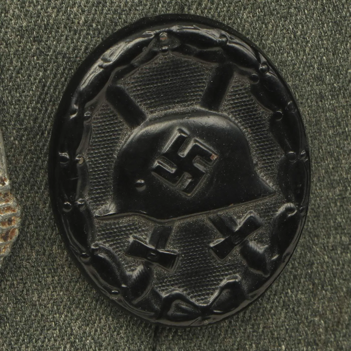 Original German WWII Panzer Tank Officer M40 Feldbluse with Badges - Dated 1942