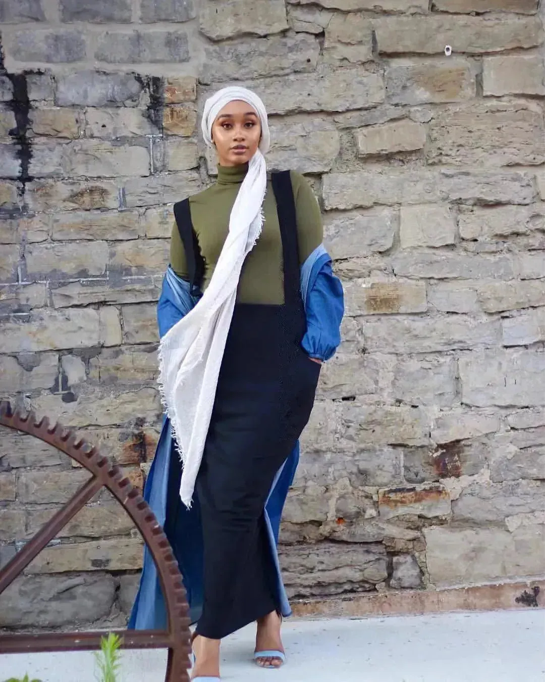 Oversized Middle Eastern Arab  Sling Skirt