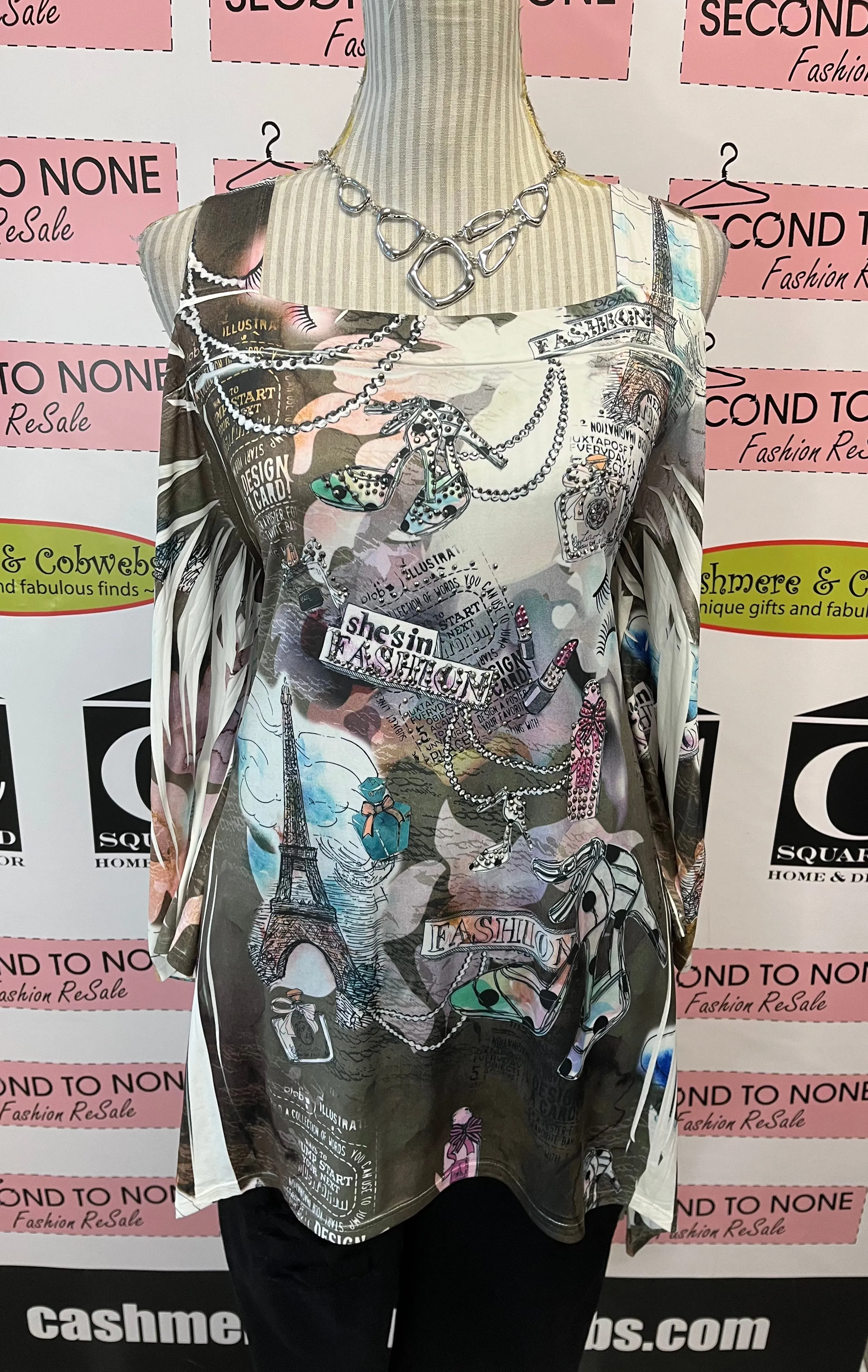 “She’s In Fashion” Cold Shoulder Tunic (Size M)
