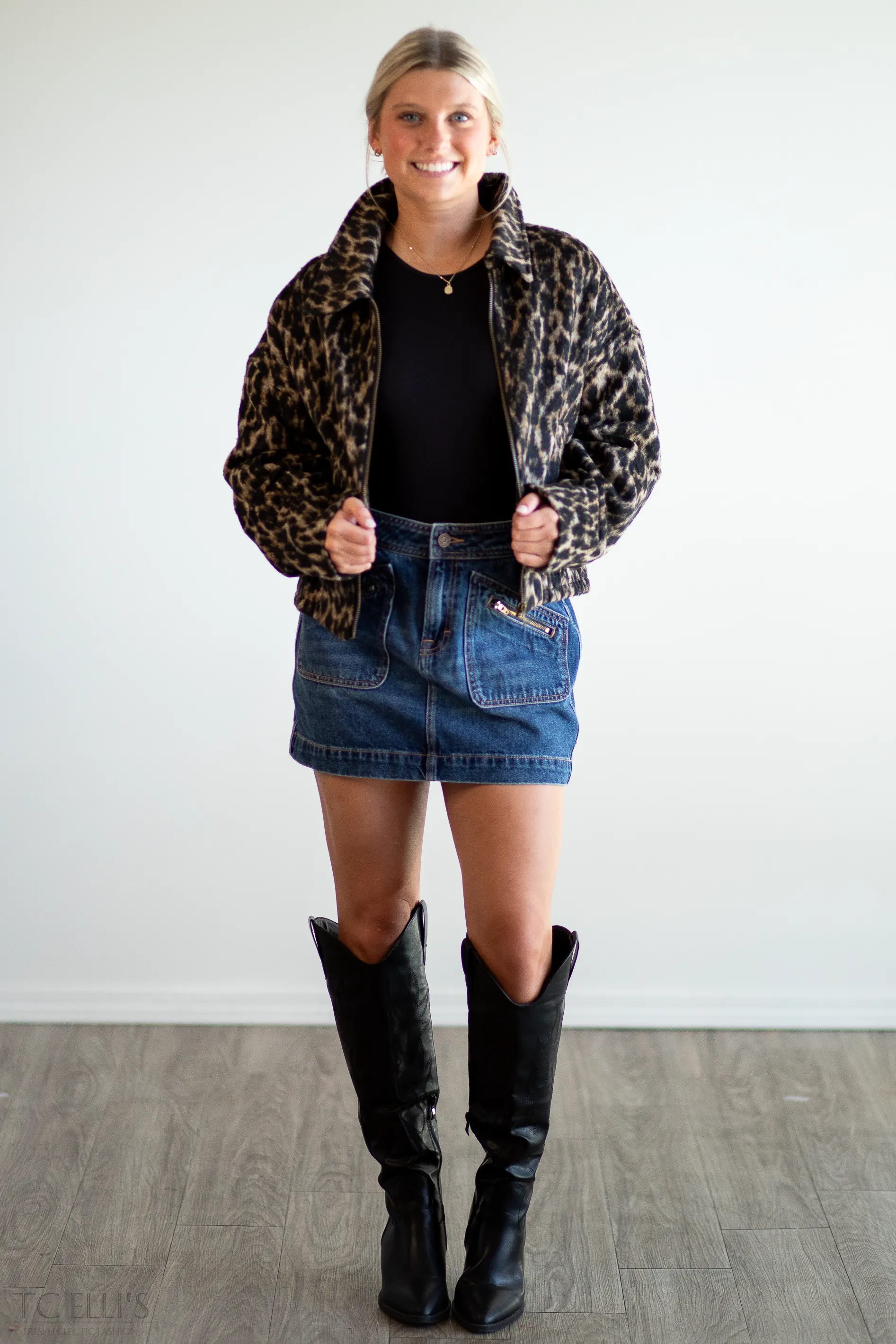 Waving Goodbye Skirt