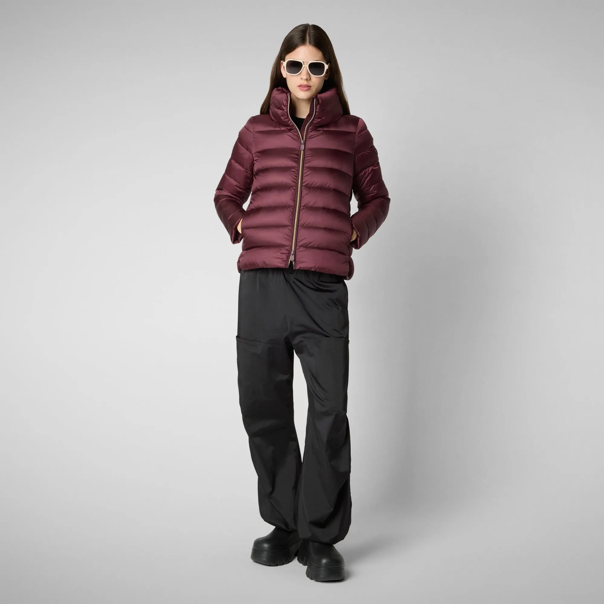 Women's Animal free Puffer Jacket Elsie  in Burgundy Black